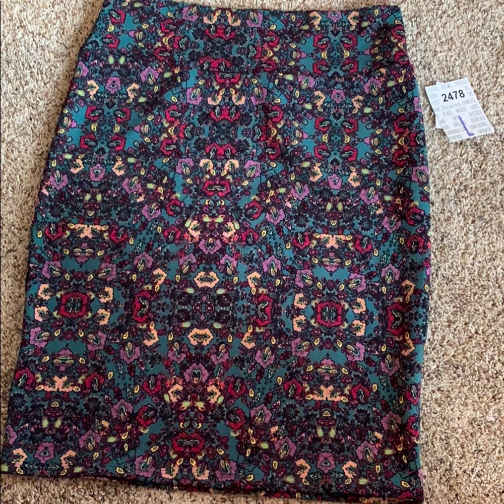 LulaRoe Cassie Skirt